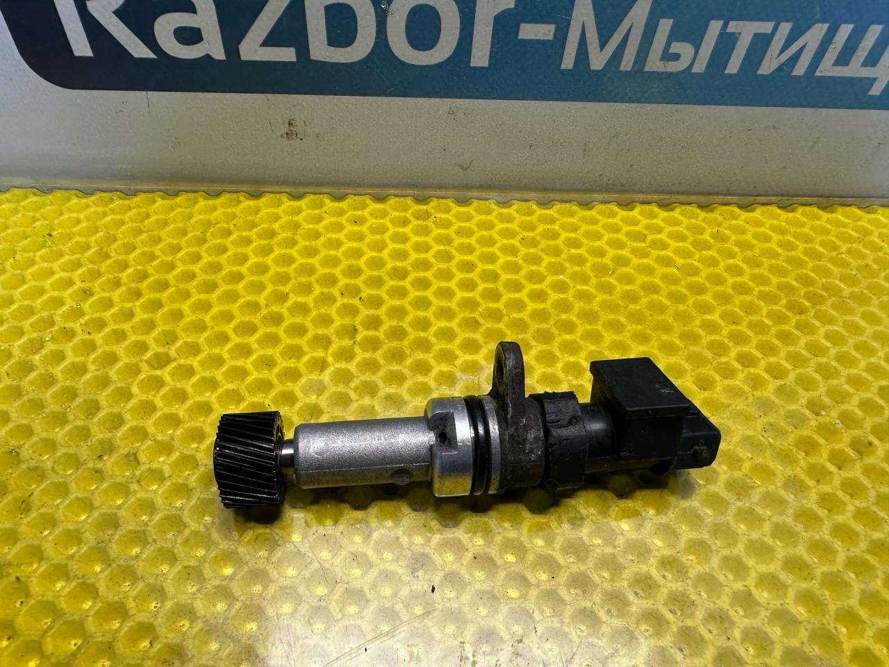 датчик скорости Hyundai Getz 1 поколение 2005, 1.3 л., G4EA, бензин, МКПП, красный, передний привод, 964204A600 - фото №1