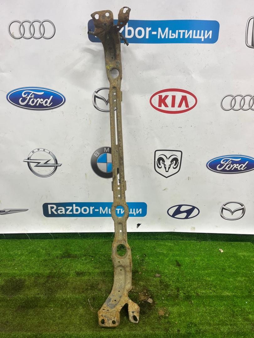 кронштейн радиатора Ford Focus 1 поколение CAK 2001, 2.0 л., AODB, бензин, АКПП, седан - фото №1