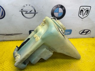 бачок омывателя Mercedes-Benz C-Класс W202/S202 [рестайлинг] W202 1999, 1.8 л., M 111.921, бензин, АКПП, седан, 2028690020