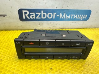 блок управления печки / климат-контроля Mercedes-Benz C-Класс W202/S202 [рестайлинг] W202 1999, 1.8 л., M 111.921, бензин, АКПП, седан, 2028301485