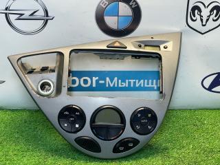 блок управления печки / климат-контроля Ford Focus 1 поколение [рестайлинг] CAK 2004, 1.6 л., CCA, бензин, МКПП, седан, передний привод, 2S4H18C6128K