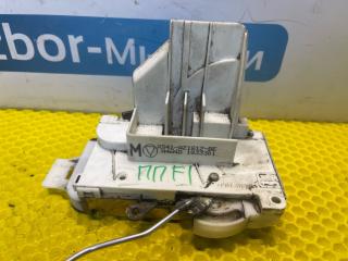 замок двери передней правой Ford Focus 1 поколение CAK 2001, 2.0 л., АКПП, XS41-A21812-BE