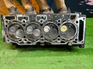 головка блока цилиндров Ford Focus 1 поколение [рестайлинг] CAK 2004, 1.6 л., CCA, бензин, МКПП, седан, передний привод, 71414