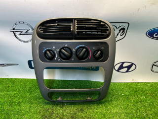 блок управления печки / климат-контроля Dodge Neon 2 поколение 2001, 2.0 л., ECB, бензин, АКПП, седан, 04885336AA