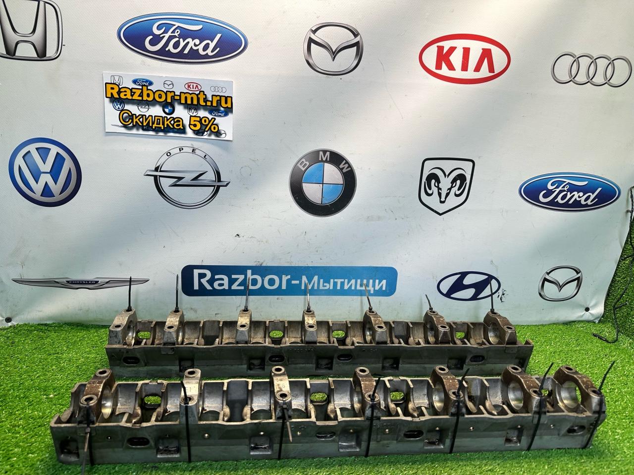 постель распредвала (бугель) BMW 5 серия E34 1990, 2.0 л., M50 B20 TU, бензин, МКПП, седан - фото №1