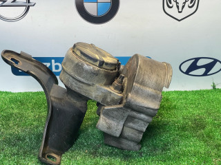 кронштейн двигателя Ford Focus 1 поколение [рестайлинг] CAK 2004, 1.6 л., CCA, бензин, МКПП, седан, передний привод, 98AB6037FE