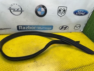 уплотнитель подкапотного пространства Mercedes-Benz C-Класс W202/S202 [рестайлинг] W202 1999, 1.8 л., M 111.921, бензин, АКПП, седан
