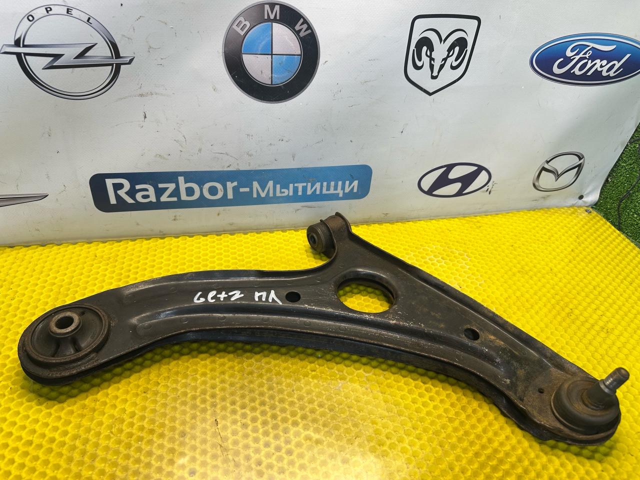 рычаг передний левый Hyundai Getz 1 поколение 2005, 1.3 л., G4EA, бензин, МКПП, красный, передний привод - фото №1