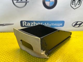 бардачок между сиденьями Audi A6 4B/C5 1999, 2.4 л., ALF, бензин, АКПП, седан