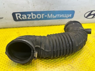 патрубок воздушного фильтра Ford Mondeo 3 поколение 2002, 2.0 л., бензин, МКПП, седан, 1S71-9C623-AH