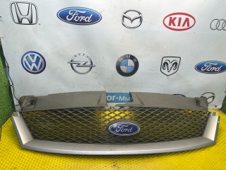 решетка радиатора Ford Mondeo 3 поколение 2002, 2.0 л., бензин, МКПП, седан