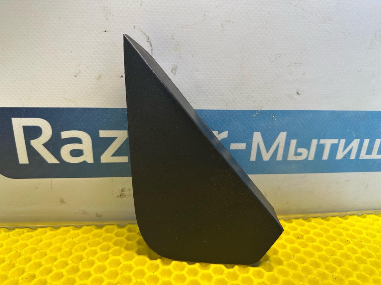 накладка на зеркало Hyundai Getz 1 поколение 2005, 1.3 л., G4EA, бензин, МКПП, красный, передний привод, 86181-1C000 - фото №1