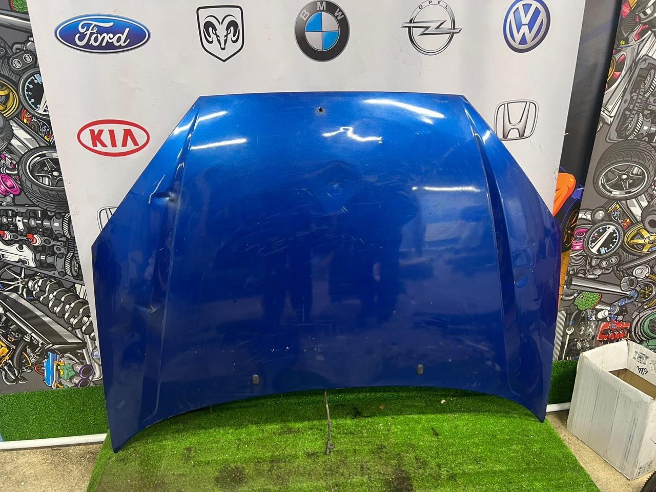 капот Ford Focus 1 поколение CAK 2001, 2.0 л., AODB, бензин, АКПП, седан - фото №1