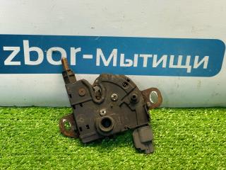 замок капота Ford Focus 1 поколение [рестайлинг] CAK 2004, 1.6 л., CCA, бензин, МКПП, седан, передний привод