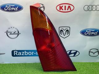 фонарь крышки багажника правый Ford Focus 1 поколение [рестайлинг] 2004, 1.8 л., бензин, хетчбэк 5 дв., 1M51-13404-AD