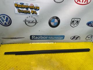 молдинг стекла Ford Focus 1 поколение 2001, 2.0 л., EDDB, бензин, АКПП, седан