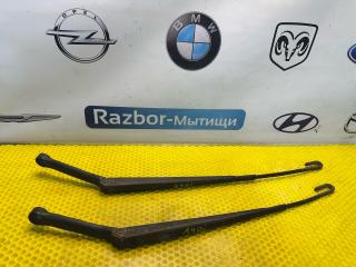 щеткодержатель (поводок стеклоочистителя, дворник) Audi A6 4B/C5 1999, 2.4 л., ALF, бензин, АКПП, седан