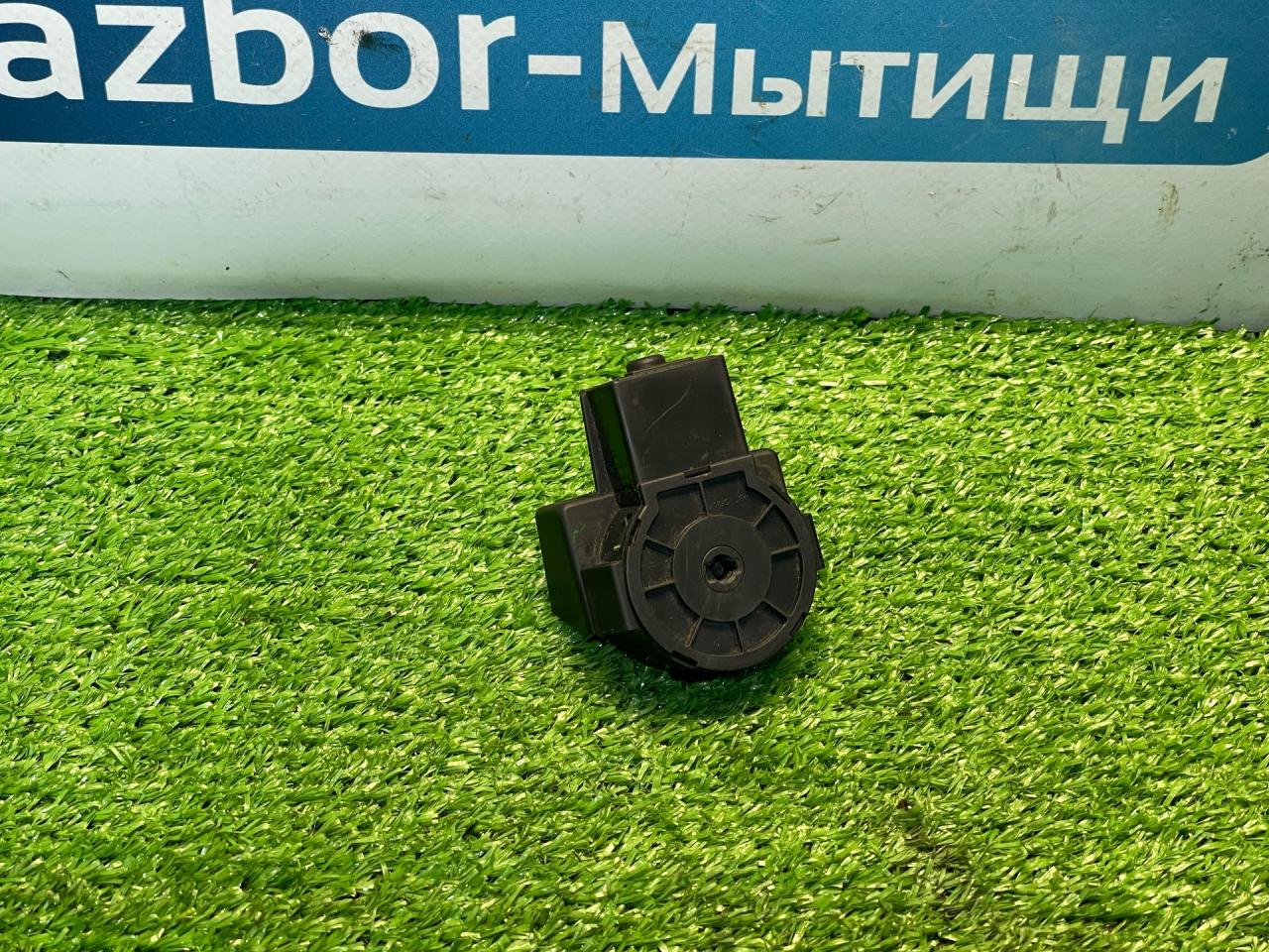 контактная группа Ford Focus 1 поколение CAK 2001, 2.0 л., AODB, бензин, АКПП, седан, 98AB11572AF - фото №1