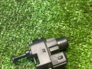 датчик заднего хода (лягушка) Ford Focus 1 поколение [рестайлинг] CAK 2004, 1.6 л., CCA, бензин, МКПП, седан, передний привод, 93BB13480BC