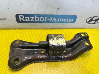 подушка крепления КПП Mercedes-Benz C-Класс W202/S202 [рестайлинг] W202 1999, 1.8 л., M 111.921, бензин, АКПП, седан