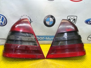фонари задние (комплект) Mercedes-Benz C-Класс W202/S202 [рестайлинг] W202 1999, 1.8 л., M 111.921, бензин, АКПП, седан