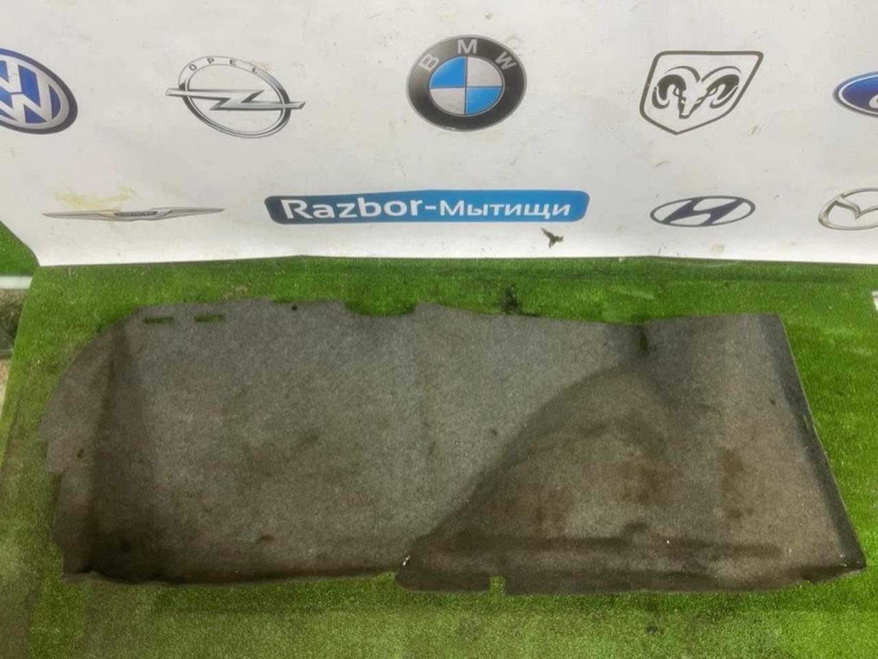 обшивка багажника BMW 5 серия E34 1991, 2.0 л., M50 B20, бензин, МКПП, седан, задний привод - фото №1