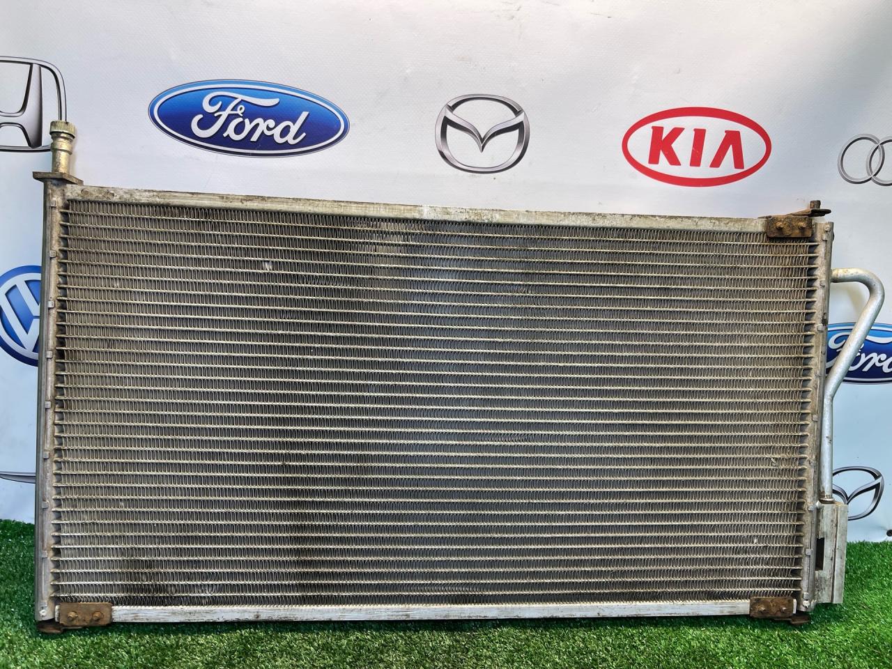 радиатор кондиционера Ford Focus 1 поколение 2001, 2.0 л., EDDB, бензин, АКПП, седан - фото №1