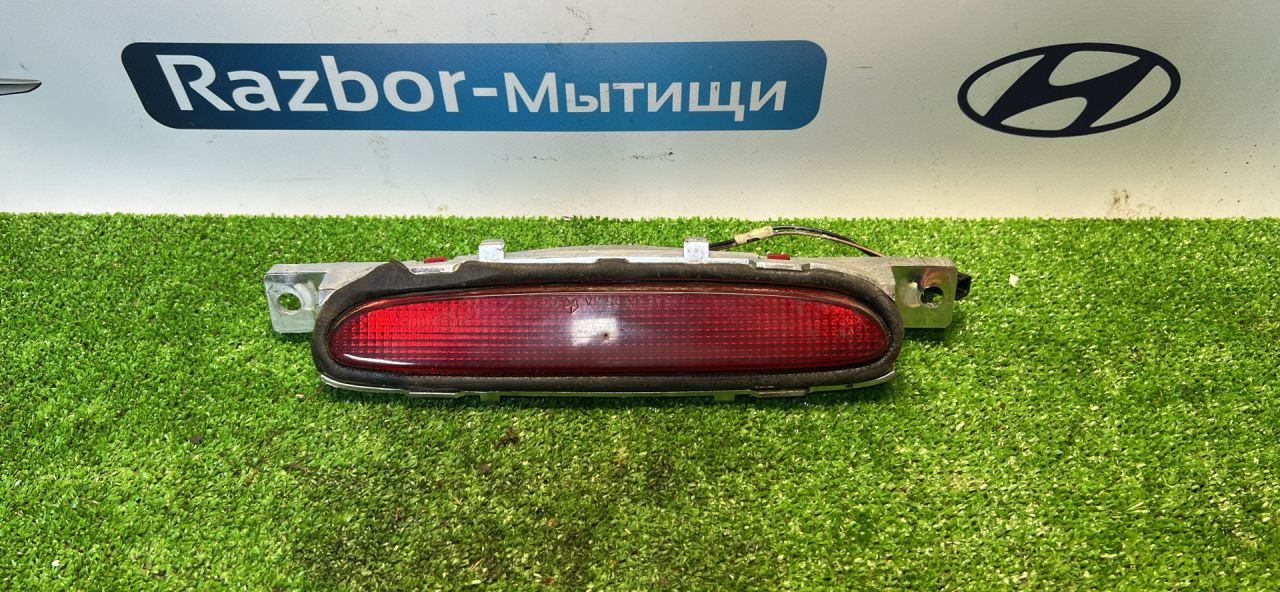 фонарь задний Chrysler Sebring 1 поколение FJ 1998, 2.4 л., EDZ, бензин, АКПП, седан, 04630234 - фото №1