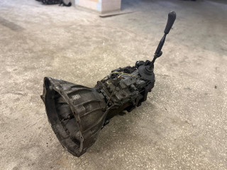 КПП механическая (МКПП) Daihatsu Rocky 1 поколение 1993, 2.8 л., дизель, МКПП, внедорожник 5 дв.