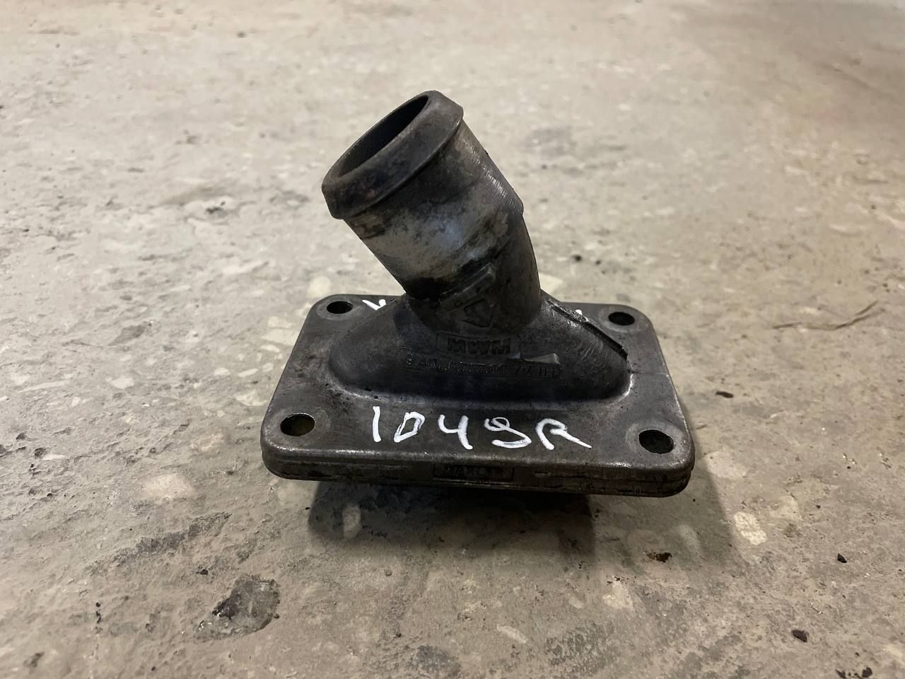 корпус термостата Volkswagen LT 2 поколение 2005, 2.8 л., дизель, МКПП, микроавтобус, 9407075700 - фото №1