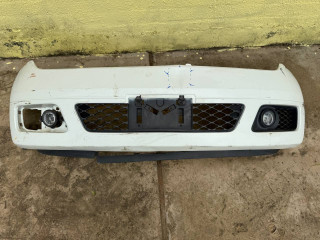 бампер передний Nissan Elgrand E51 2009, бензин