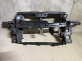 передняя панель крепления облицовки (телевизор) Volkswagen Touareg 1 поколение 2007, 2.5 л., дизель, АКПП - фото №3