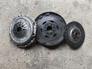 комплект сцепления Mercedes-Benz Vito W638 1998, 2.3 л., бензин, МКПП, минивэн