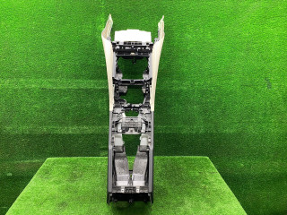 консоль салона BMW 5 серия G30/G31 G30 2017, 2.0 л., B48 B20 A, бензин, АКПП, седан, задний привод, правый руль, 6833939, 51166833939