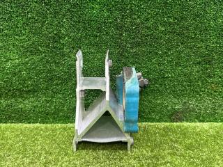 крепление кассеты радиаторов BMW 5 серия G30/G31 G30 2018, 4.4 л., N63 B44 C, бензин, АКПП, carbonschwarz metallic (416), седан, 7357215, 51117357215, 33317, 188852-10, 7357215-10