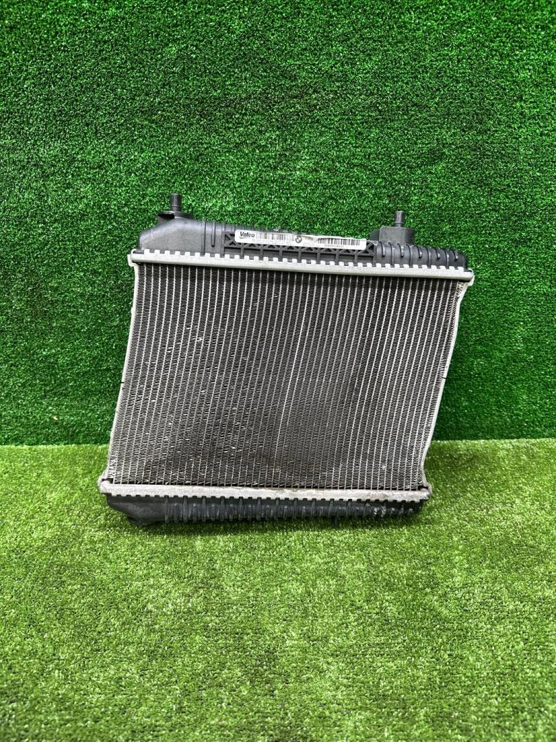 радиатор дополнительный системы охлаждения BMW M3 G80/G81 G80 2021, 3.0 л., S58B30A, бензин, МКПП, 475, седан, задний привод, 8095285, 17118095285 - фото №1