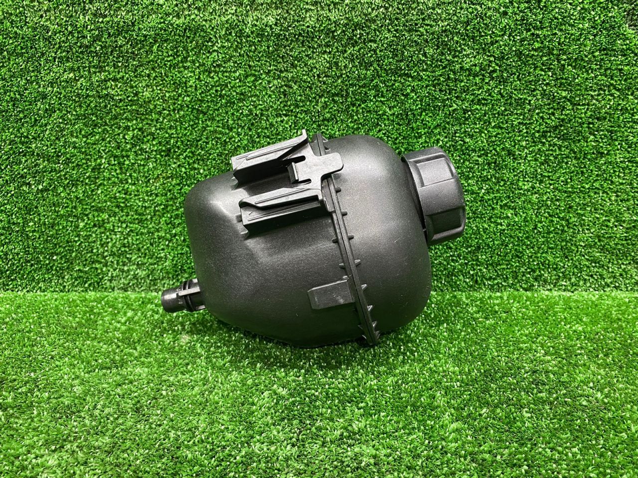 бачок расширительный BMW X7 G07 2021, 3.0 л., B58B30, бензин, АКПП, 416, внедорожник 5 дв., полный привод, 8610661, 17138610661 - фото №1