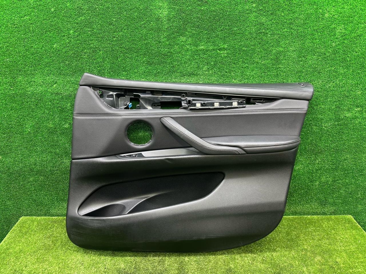 обшивка двери передняя правая BMW X5 F15 2016, 4.4 л., N63 B44 A, бензин, АКПП, 475, внедорожник 5 дв., полный привод, 7375126, 51417375126 - фото №1