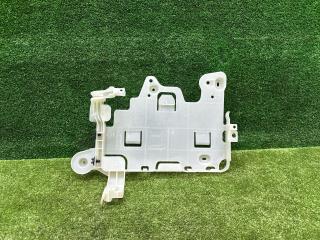 кронштейн блока управления BMW 5 серия G30/G31 G30 2018, 4.4 л., N63 B44 C, бензин, АКПП, carbonschwarz metallic (416), седан, 9331163, 61359331163, 58650910