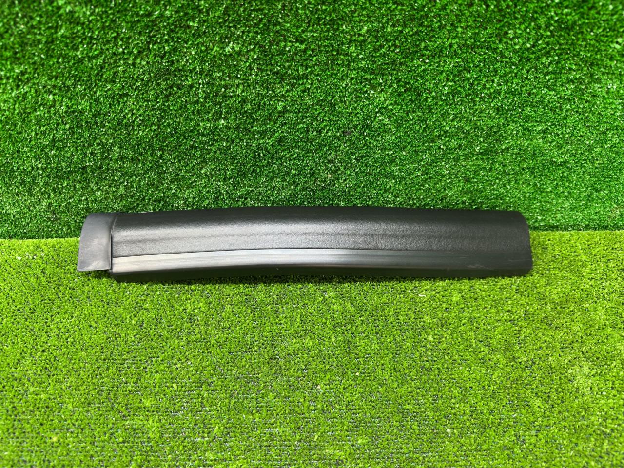 уплотнитель подкапотного пространства BMW X5 G05 [рестайлинг] G05 2023, 3.0 л., B58B30P, бензин, АКПП, a96, внедорожник 5 дв., полный привод, 7425428, 7425428