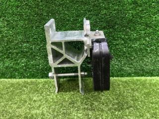 кронштейн радиатора BMW X7 G07 [рестайлинг] G07 2024, 3.0 л., B58B30P, бензин, АКПП, black sapphire metallic (475), внедорожник 5 дв., полный привод, правый руль, 7421636, 51117421636