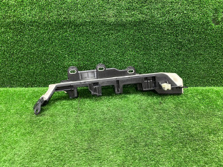 планка под капот BMW 5 серия G30/G31 [рестайлинг] G30 2021, 4.4 л., N63 B44 C, бензин, АКПП, седан, полный привод, 8795720, 61138795720