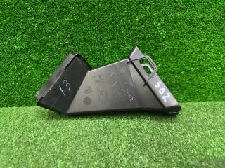 водосток капота BMW X7 G07 [рестайлинг] G07 2024, 3.0 л., B58B30P, бензин, АКПП, black sapphire metallic (475), внедорожник 5 дв., полный привод, правый руль, 7434888, 51717434888