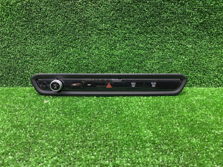 блок управления печки / климат-контроля BMW 3 серия G20/G21 [2-й рестайлинг] G20 2024, 2.0 л., B48 B20 B, бензин, седан, полный привод, 5A3F6C6, 5A63F19, 61315A63F19, 61315A3F6C6