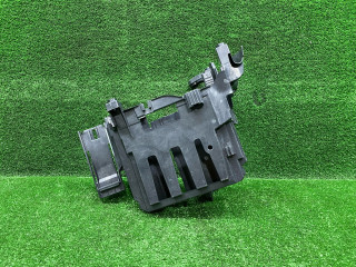 кронштейн блока управления BMW 3 серия G20/G21 [2-й рестайлинг] G20 2024, 2.0 л., B48 B20 B, бензин, седан, полный привод, 9454102, 12909454102