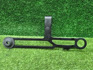 кронштейн радиатора BMW M3 G80/G81 G80 2021, 3.0 л., S58B30A, бензин, МКПП, 475, седан, задний привод, 7421776, 51647421776