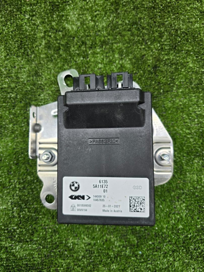 блок управления заднего редуктора BMW M3 G80/G81 G80 2021, 3.0 л., S58B30A, бензин, МКПП, 475, седан, задний привод, 5A11E72, 33605A11E72 - фото №1