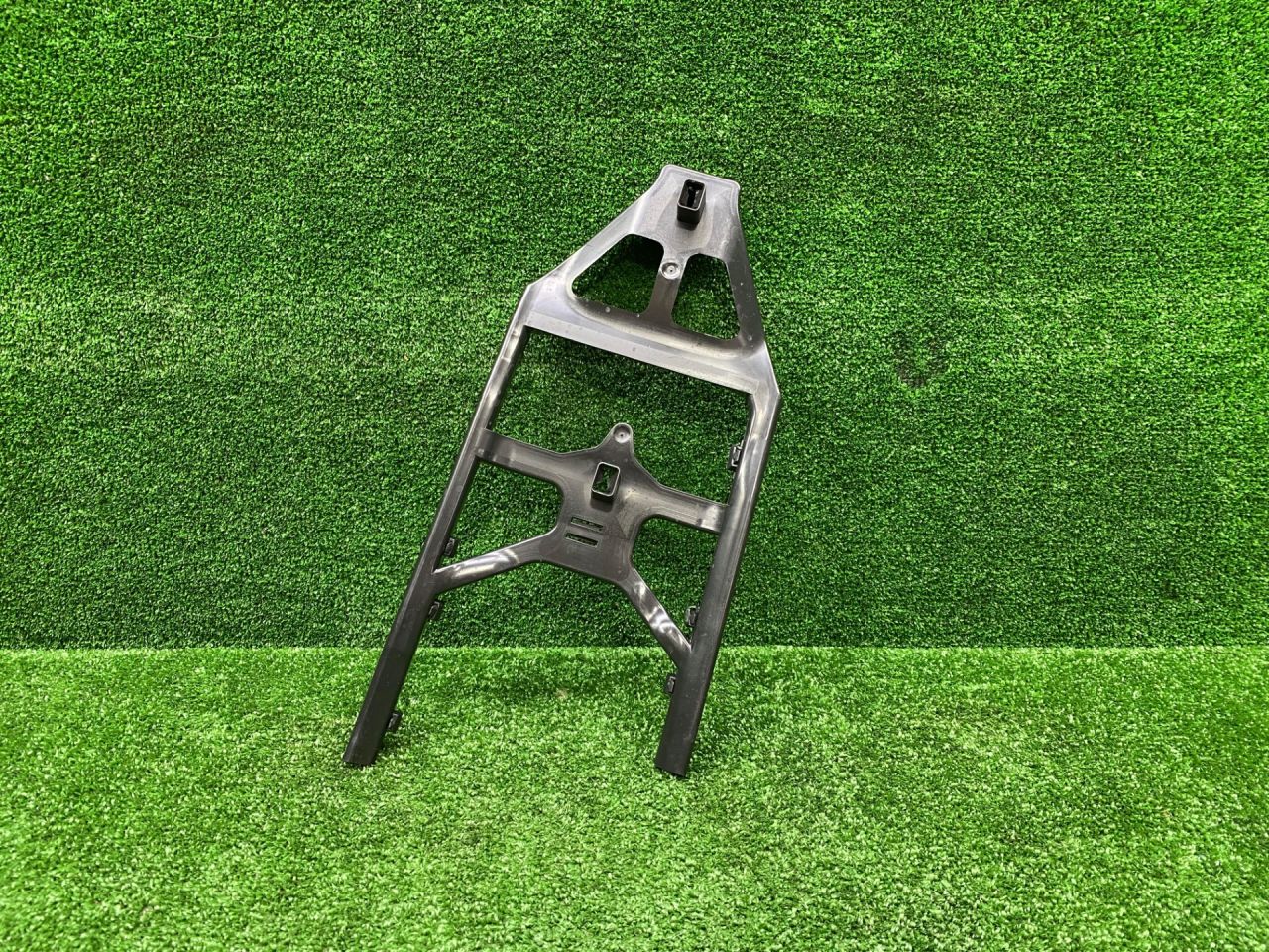 кронштейн (крепление) BMW M4 G82/G83 G82 2022, 3.0 л., S58B30A, бензин, АКПП, sao paulo gelb (c4h), купе, 6991131, 61136991131 - фото №1