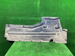 защита днища BMW 7 серия G11/G12 G11 2018, 3.0 л., B57 D30 B, дизель, АКПП, седан, полный привод, правый руль, 7347029, 51757347029