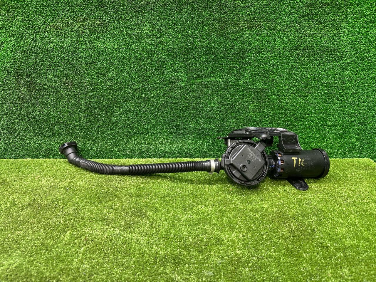 клапан вентиляции топливного бака BMW X3 G01 2021, 2.0 л., B46 B20 B, бензин, АКПП, schwarz 2 (668), внедорожник 5 дв., 7447496, 16137447496, 193438-10, 16137447496-05, 1-03-11-20 - фото №1